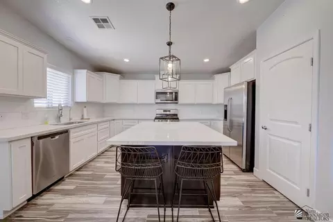 10113 E 33 Pl, Yuma, AZ 85365 photo 5