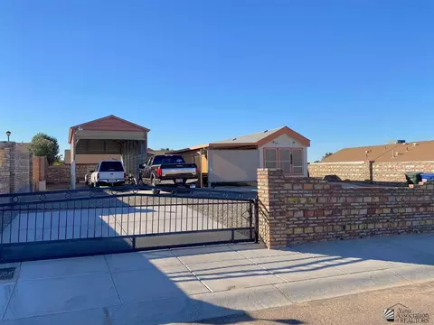 9573 E 35 St, Yuma, AZ 85365 photo 2