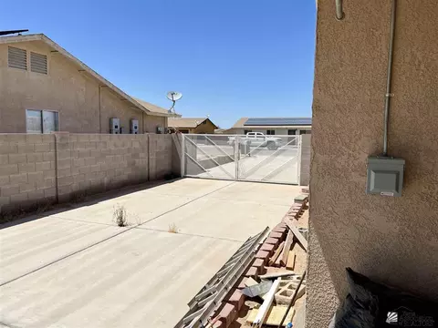 8913 E 39 Pl, Yuma, AZ 85365 photo 18