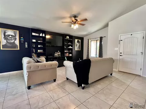 300 E 13 Pl, Somerton, AZ 85350 photo 4