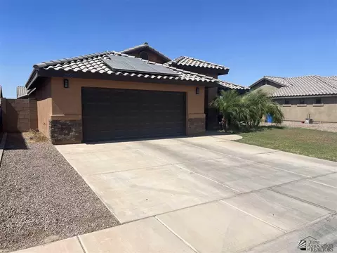 300 E 13 Pl, Somerton, AZ 85350 photo 2