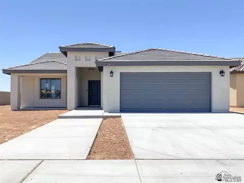 4736 E Udall Ln, San Luis, AZ 85349