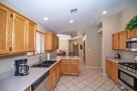 10686 E 36 Pl, Yuma, AZ 85365 photo 12