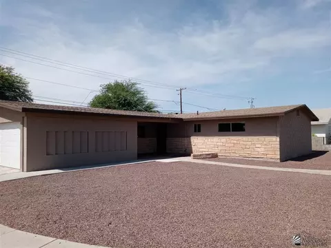 831 E 26 Pl, Yuma, AZ 85365 photo 2