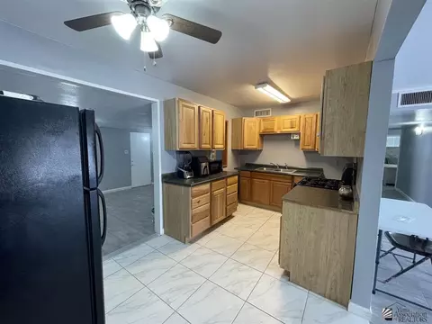 911 E 25 Pl, Yuma, AZ 85365 photo 4