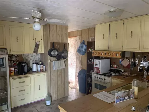 1126 S Dora Ave, Yuma, AZ 85364 photo 4