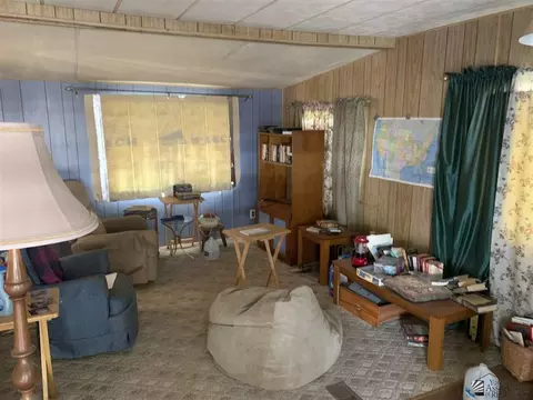 1126 S Dora Ave, Yuma, AZ 85364 photo 3