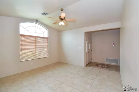 7610 E 25 Pl, Yuma, AZ 85365 photo 5