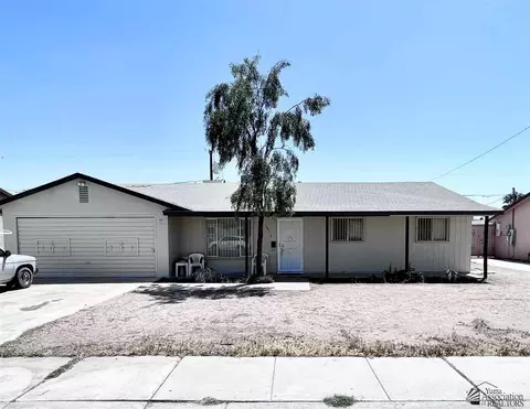 521 E Robin Ln, Yuma, AZ 85364 photo 1