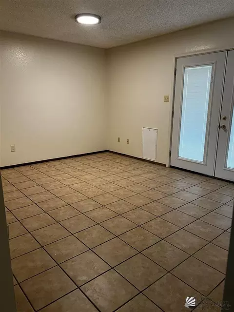 603 E 26 St, Yuma, AZ 85365 photo 8