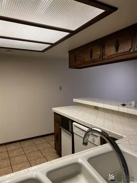 603 E 26 St, Yuma, AZ 85365 photo 6