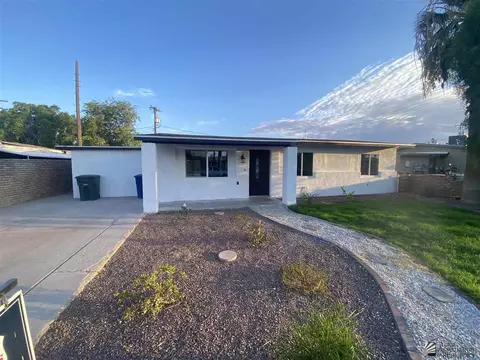 1359 E 24 Pl, Yuma, AZ 85364 photo 1