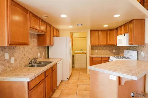 11822 E 27 Pl, Yuma, AZ 85367 photo 5
