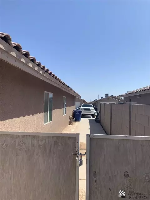 7062 E 37 St, Yuma, AZ 85365 photo 24