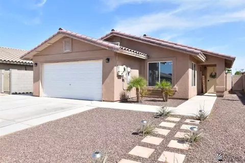 7062 E 37 St, Yuma, AZ 85365 photo 1