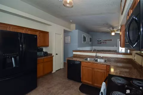 7062 E 37 St, Yuma, AZ 85365 photo 9
