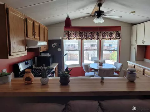 13118 E 49 St, Yuma, AZ 85367 photo 2