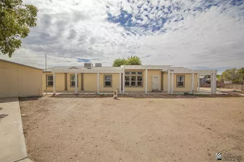 12554 E 35 St, Yuma, AZ 85367 photo 1