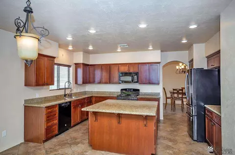 7960 E 36 Pl, Yuma, AZ 85365 photo 9