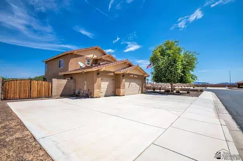 7960 E 36 Pl, Yuma, AZ 85365 photo 2