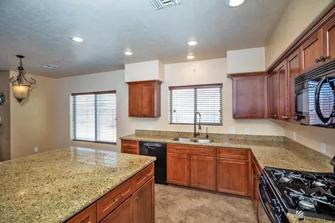 7960 E 36 Pl, Yuma, AZ 85365 photo 13