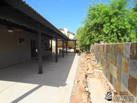 2126 E 26 Way, Yuma, AZ 85365 photo 17