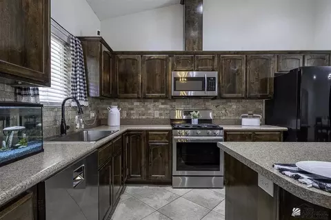 10212 E 35 St, Yuma, AZ 85365 photo 4