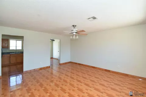 8560 E 39 St, Yuma, AZ 85365 photo 5