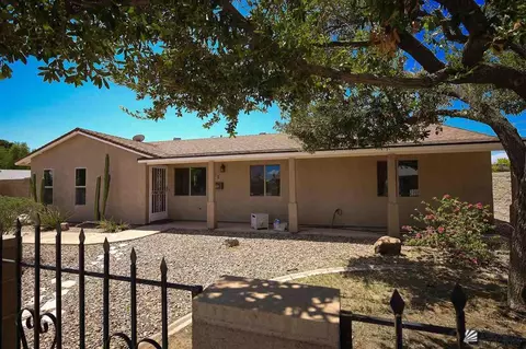 731 E Robin Ln, Yuma, AZ 85365 photo 1