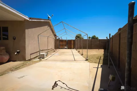 731 E Robin Ln, Yuma, AZ 85365 photo 17