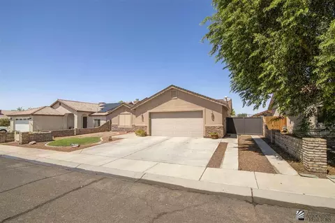 10166 E 37 St, Yuma, AZ 85365 photo 1