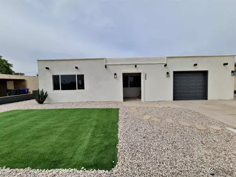 320 E 26 Pl, Yuma, AZ 85364 photo 1