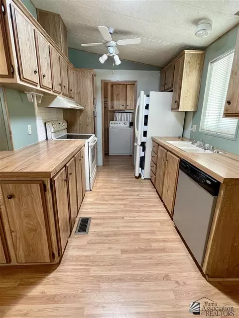 11284 E 35 Pl, Yuma, AZ 85367 photo 5