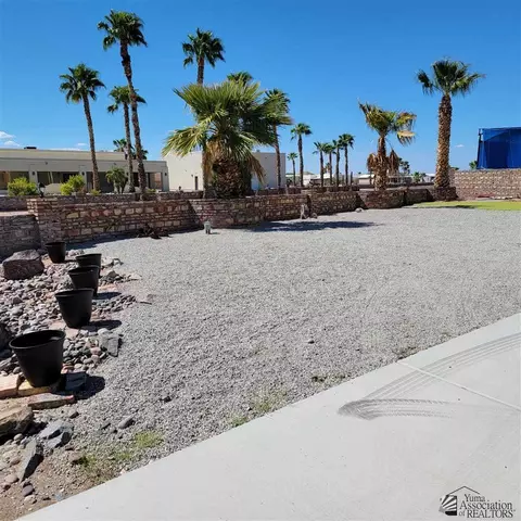 13752 E 53 Dr, Yuma, AZ 85367 photo 11