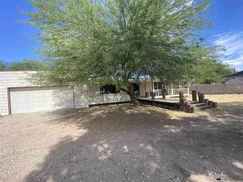 9350 E Armada Dr, Yuma, AZ 85367 photo 2