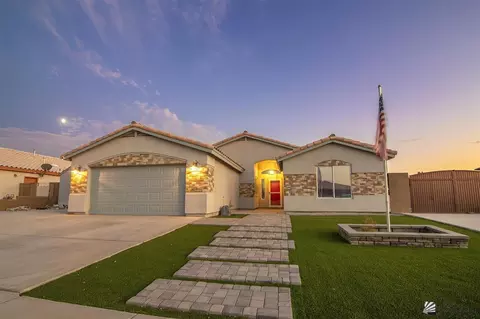 10535 E 39 Pl, Yuma, AZ 85365 photo 2