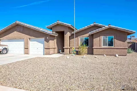 7606 E 41 Rd, Yuma, AZ 85365 photo 2
