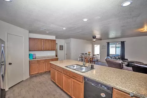 7606 E 41 Rd, Yuma, AZ 85365 photo 4
