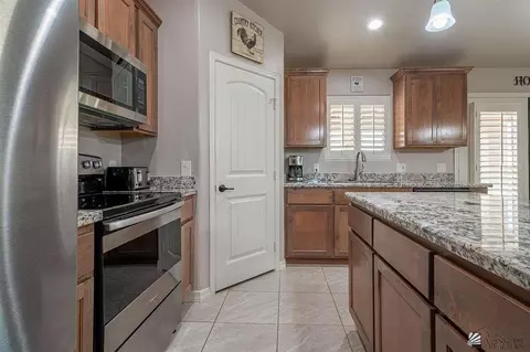 10124 E 34 Pl, Yuma, AZ 85365 photo 8