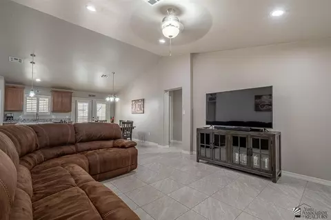 10124 E 34 Pl, Yuma, AZ 85365 photo 4