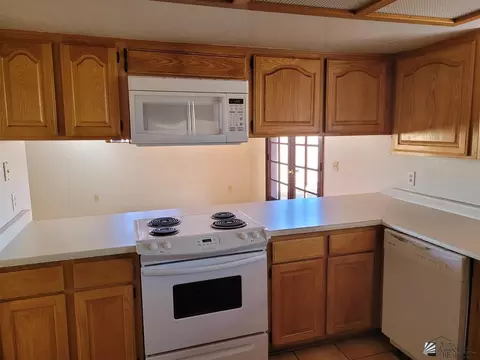 2109 S Citrus Loop, Yuma, AZ 85364 photo 6