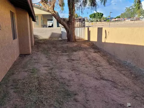 2109 S Citrus Loop, Yuma, AZ 85364 photo 24