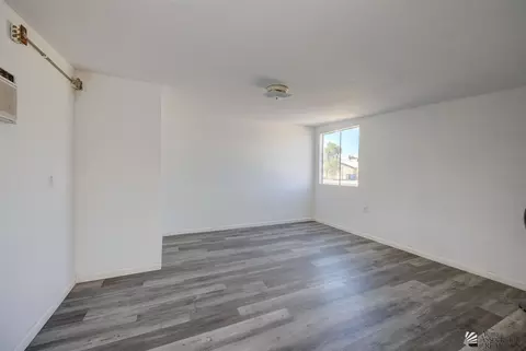 215 E 26 St, Yuma, AZ 85364 photo 16