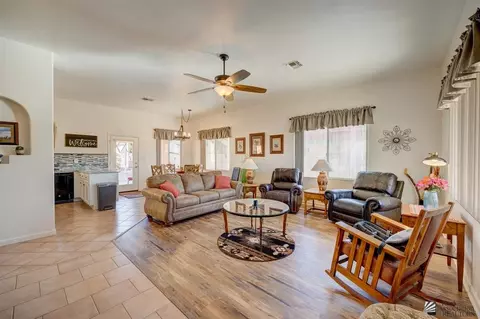 13868 E 50 St, Yuma, AZ 85367 photo 2