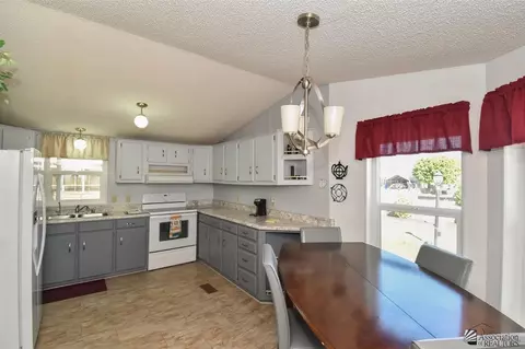 13467 E 45 Dr, Yuma, AZ 85367 photo 10