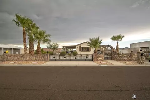 13384 E 52 Dr, Yuma, AZ 85367 photo 1