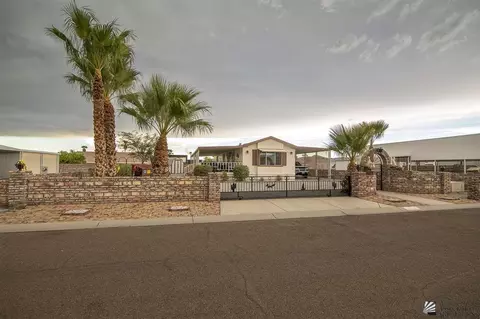 13384 E 52 Dr, Yuma, AZ 85367 photo 2