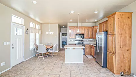 12828 E 35 Pl, Yuma, AZ 85367 photo 9