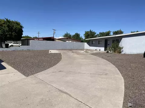 134 E 25 St, Yuma, AZ 85364 photo 3