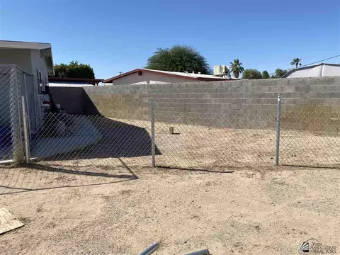 134 E 25 St, Yuma, AZ 85364 photo 11